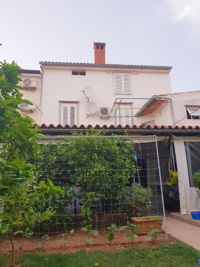 Guesthouse Fatuta Cres Zewnętrze zdjęcie